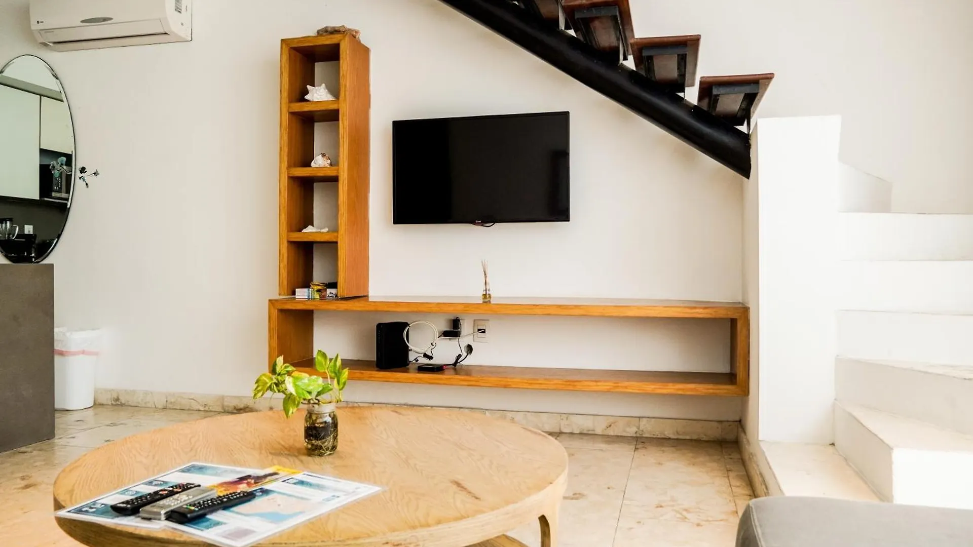 Апартаменты Penthouse Zona Centro Quinta Av 2Bd,2 Bt Плая-дель-Кармен 0*,