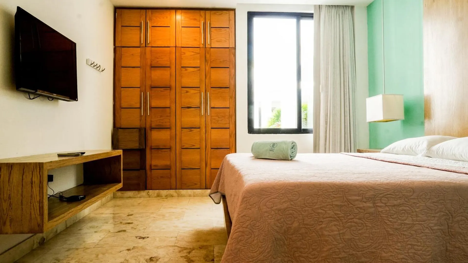 Апартаменты Penthouse Zona Centro Quinta Av 2Bd,2 Bt Плая-дель-Кармен 0*,  Мексика
